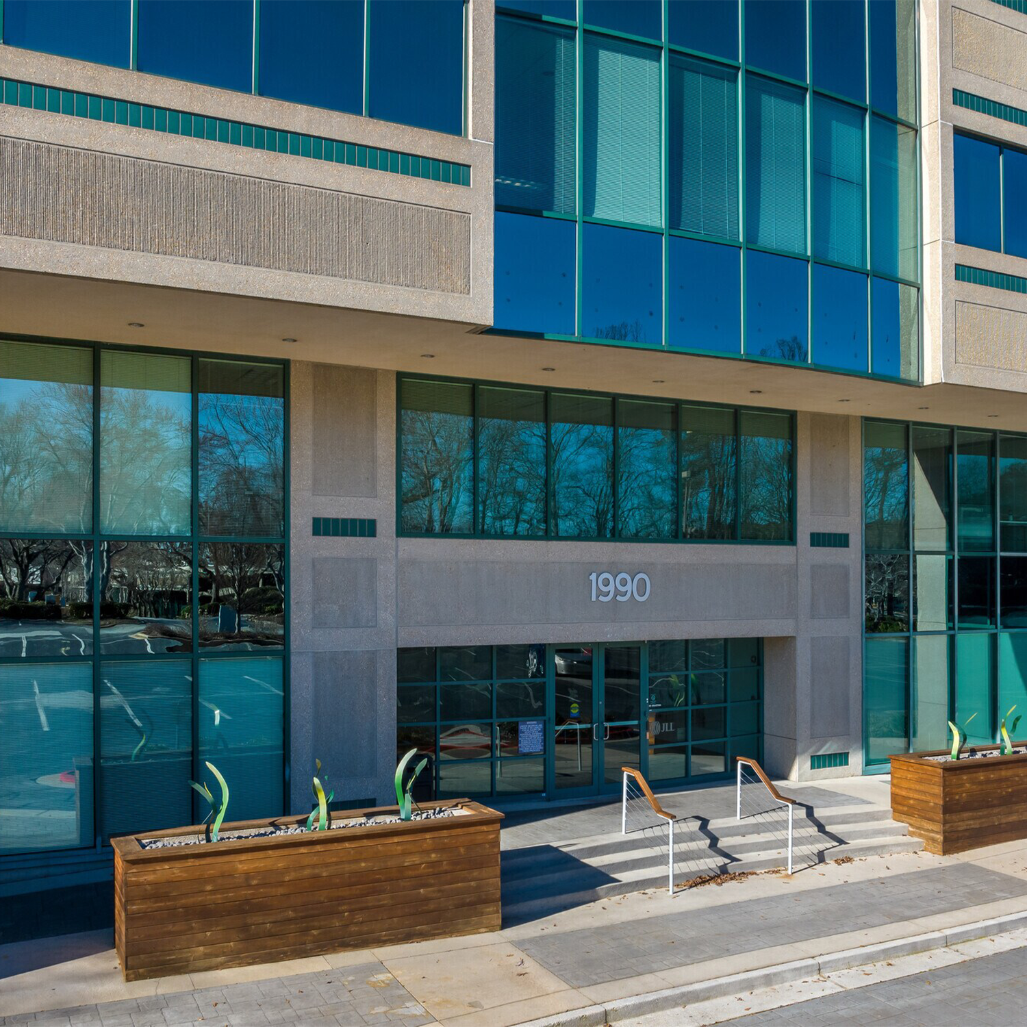 Exterior photo of 1990 Lakeside Parkway, home to the UGA SBDC in DeKalb