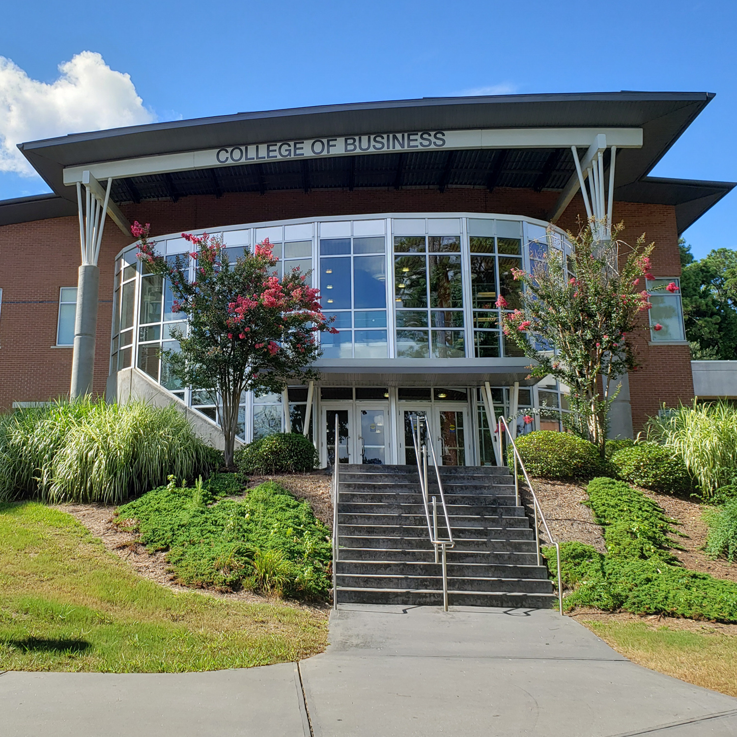 Exterior photo of the Clayton State University College of Business, home to the UGA SBDC at Clayton State