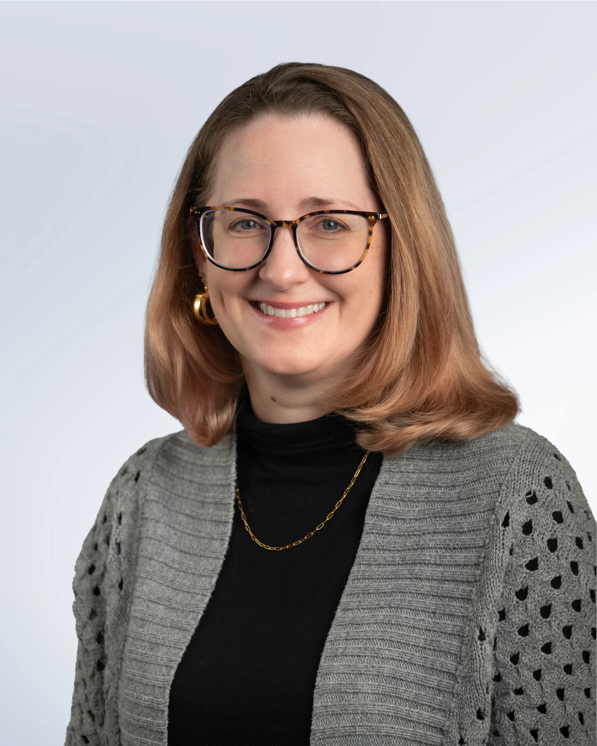 Headshot of Becky Ayer