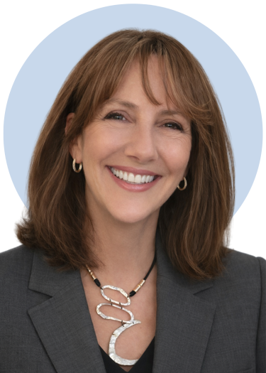 Headshot of Lisa Winton
